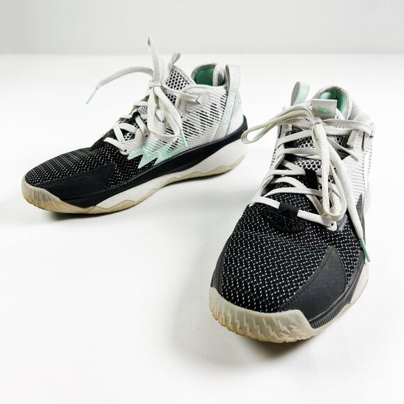 Adidas DAME 8 basketball shoes black white mint green Mens Size 9 main image 11